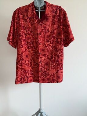 Tommy Bahama 100% Silk Koi Fish Camp Shirt Red Orange Men's M